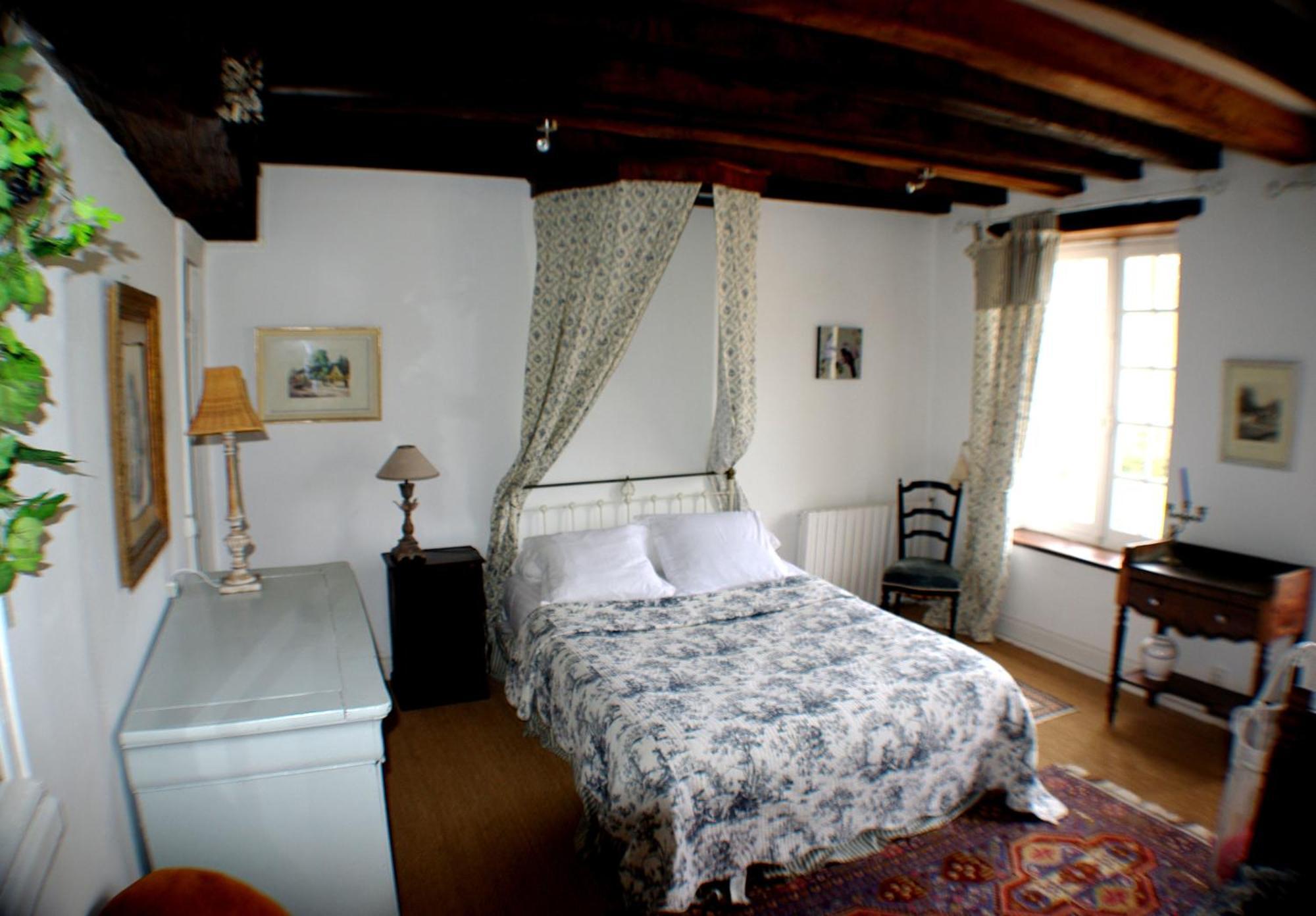 Maison D'Hotes Moulin Du Bas Pese Mont-près-Chambord Rom bilde